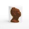 65f8b2ad-6917-4d5f-a9fe-e80a3a00ee6d.jpg Mug Queen of Africa, tresses hautes